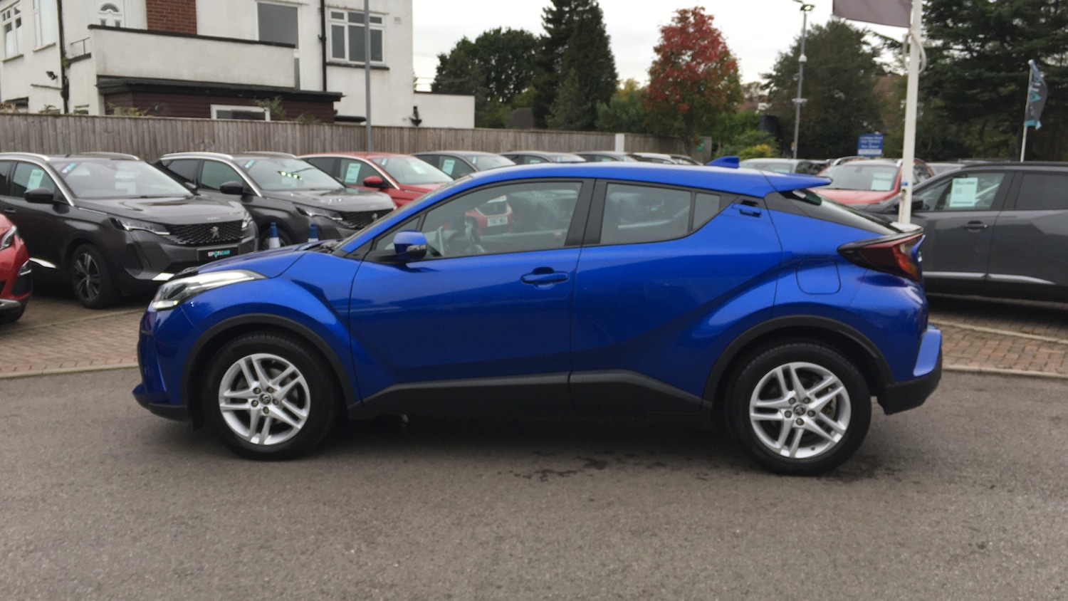 Used Toyota C-HR 2022 for sale - 76228679: Photo 6