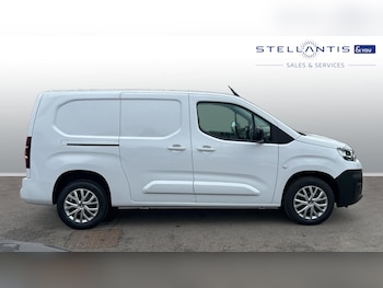 Used Citroen Berlingo 2024 for sale - 75840785: Photo