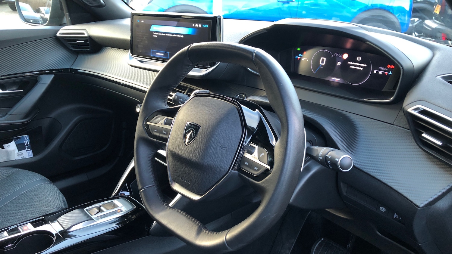 Used Peugeot 2008 2024 for sale - 76787637: Photo 11