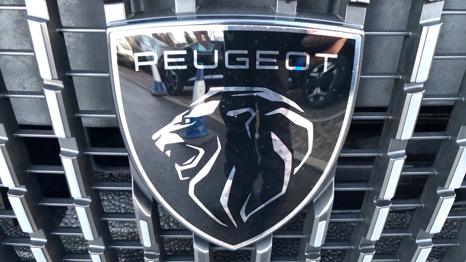 Used Peugeot 2008 2024 for sale - 76787637: Photo 18