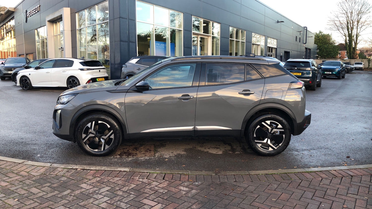 Used Peugeot 2008 2024 for sale - 76787637: Photo 6