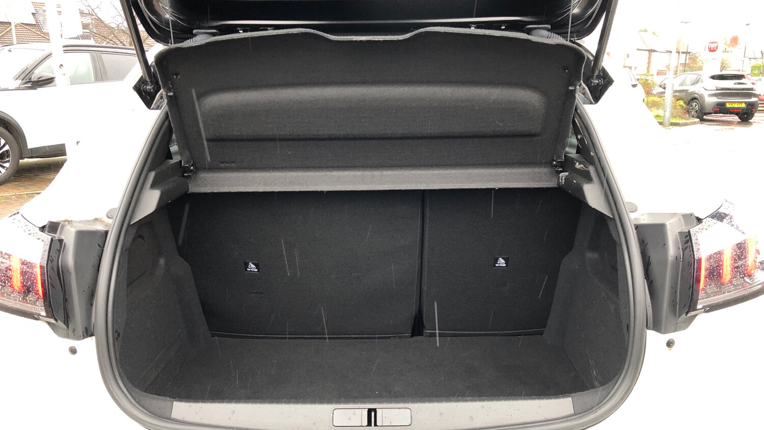 Used Peugeot 208 2023 for sale - 77959114: Photo 19