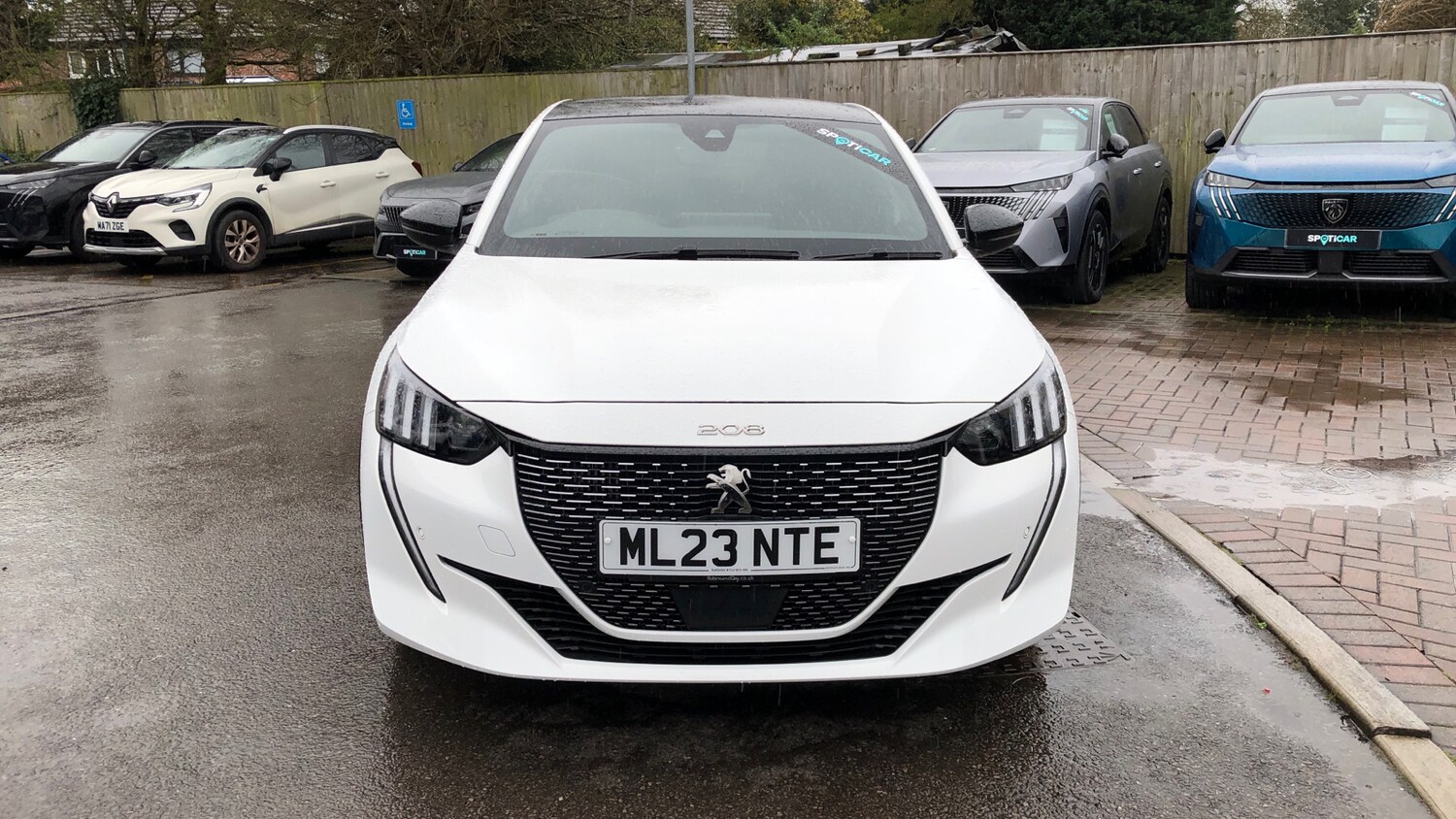 Used Peugeot 208 2023 for sale - 77959114: Photo 8