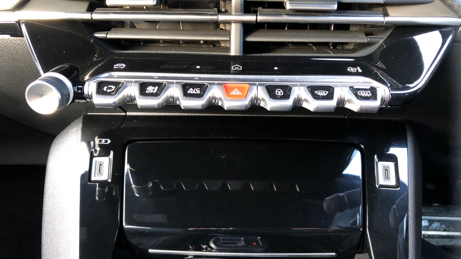 Used Peugeot 2008 2025 for sale - 76744071: Photo 21