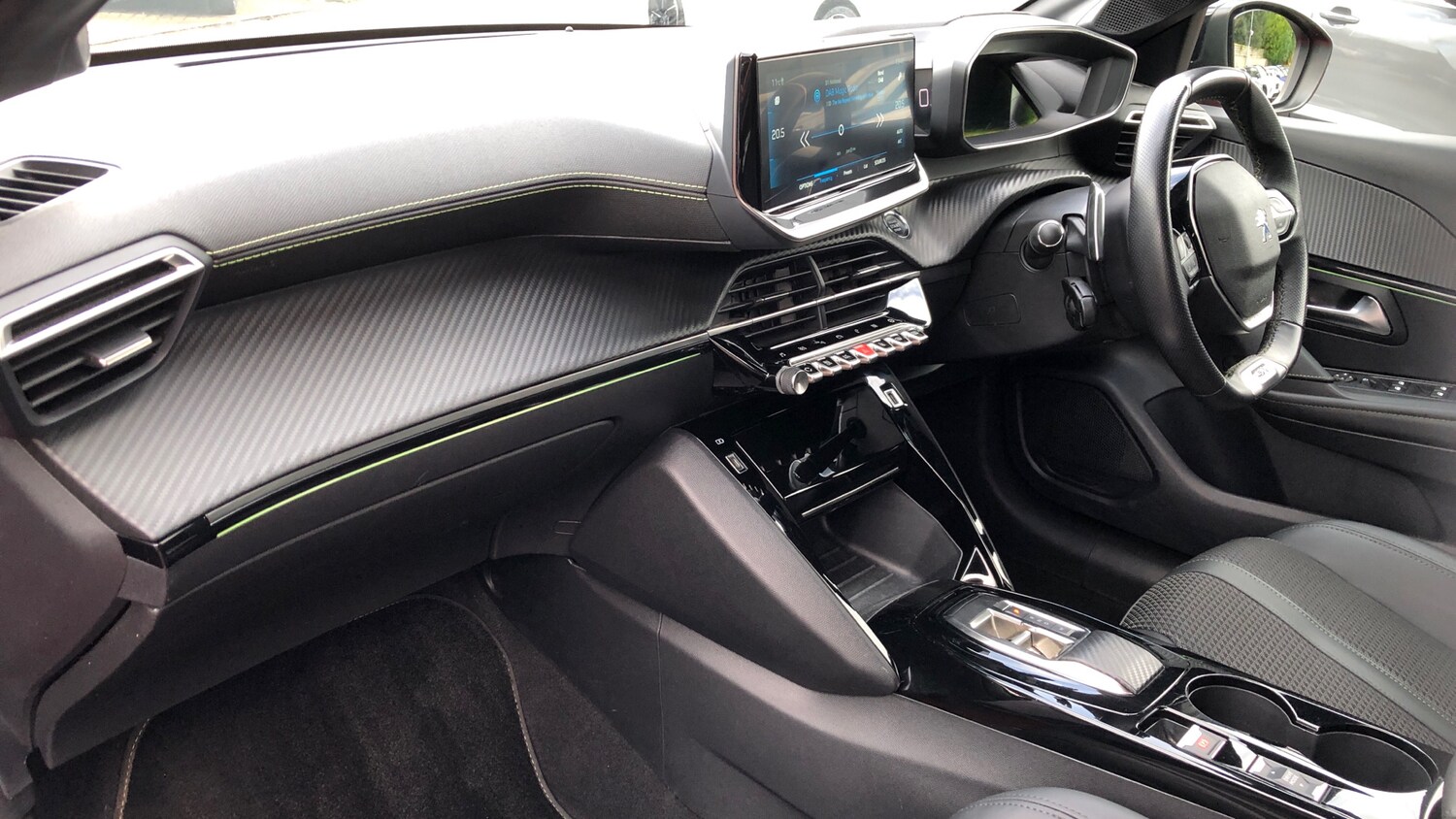 Used Peugeot 208 2023 for sale - 76850908: Photo 13