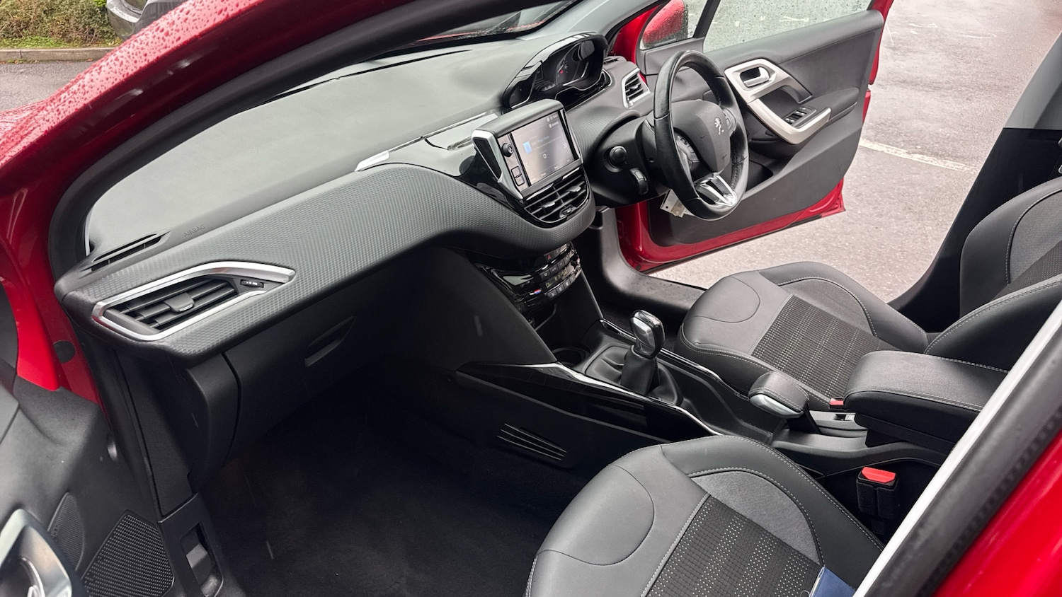Used Peugeot 2008 2019 for sale - 76003047: Photo 12