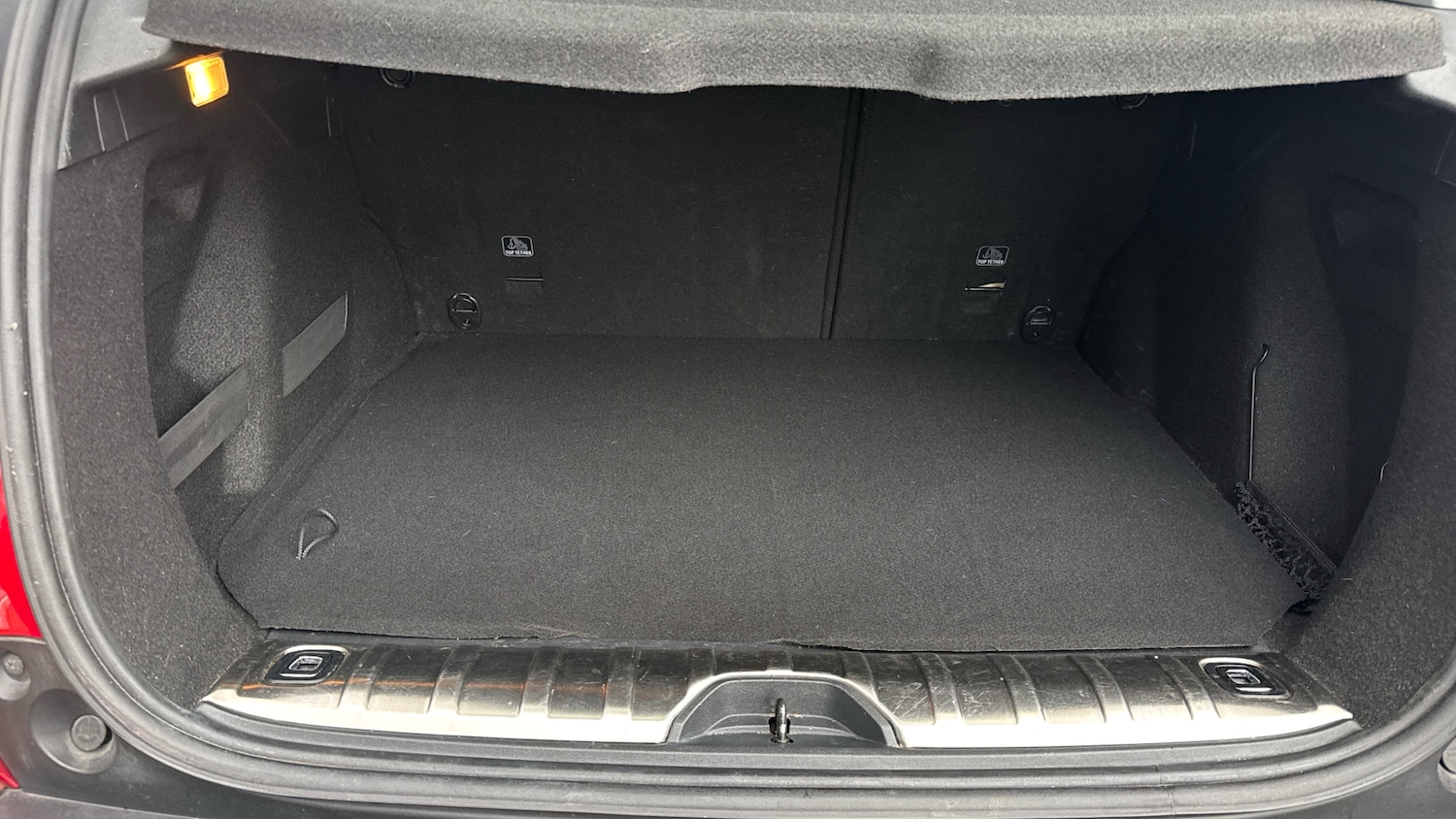 Used Peugeot 2008 2019 for sale - 76003047: Photo 19