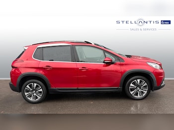 Used Peugeot 2008 2019 for sale - 76003047: Photo 2