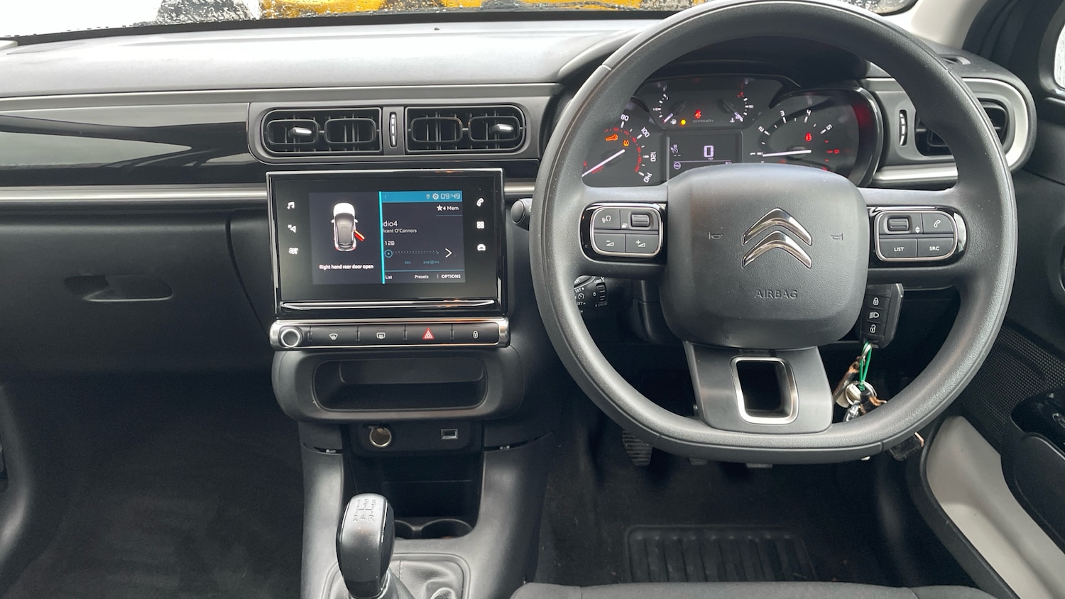 Used Citroen C3 2021 for sale - 76327650: Photo 4