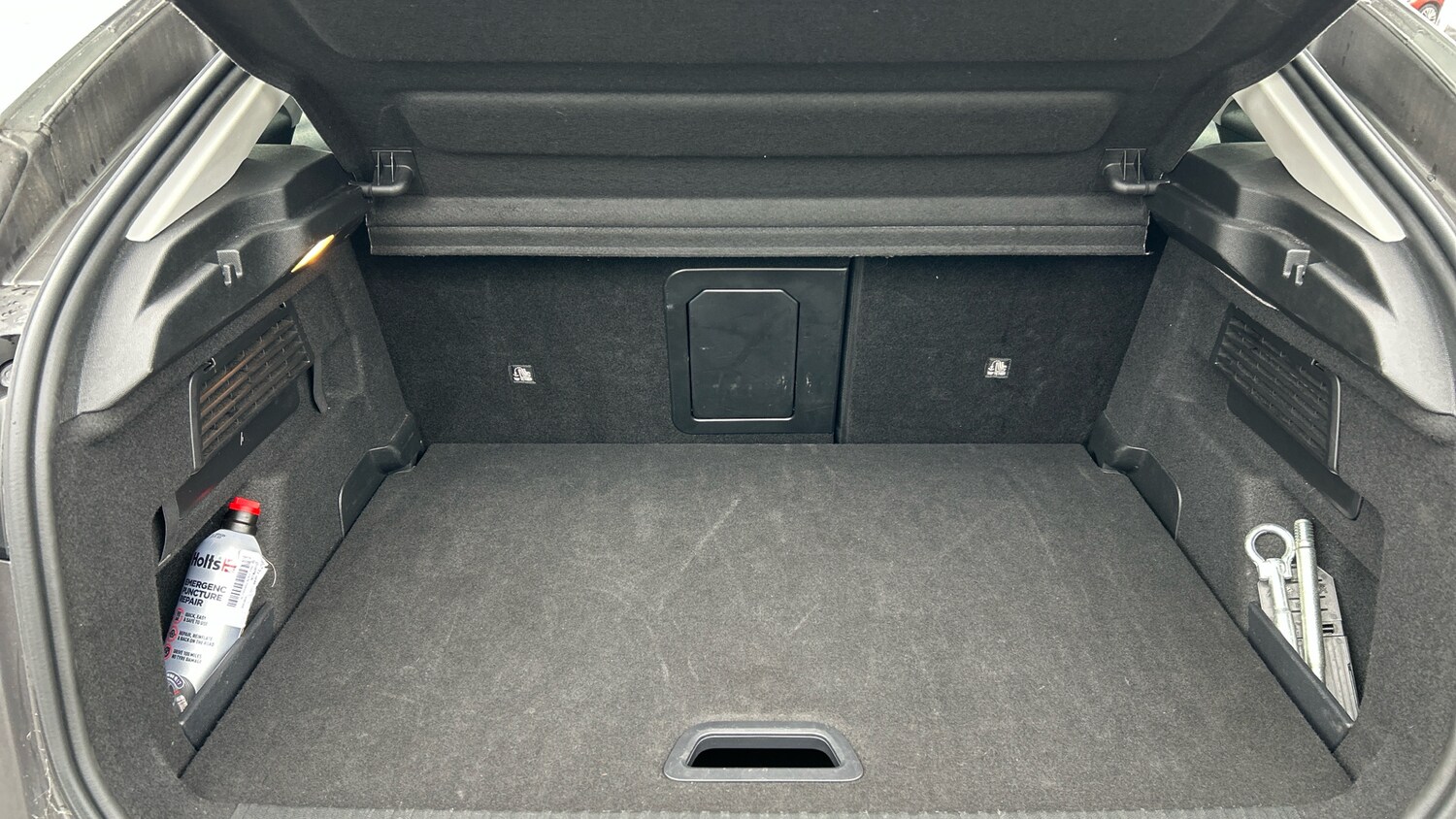 Used Citroen C4 2023 for sale - 78102199: Photo 19