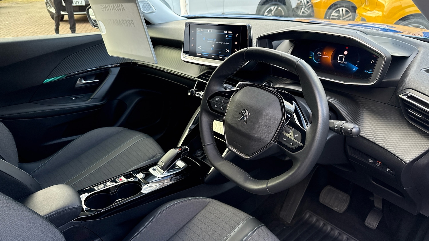 Used Peugeot 2008 2022 for sale - 76372181: Photo 11