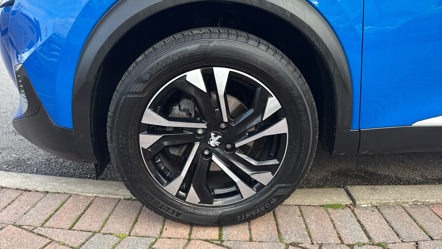 Used Peugeot 2008 2022 for sale - 76372181: Photo 17