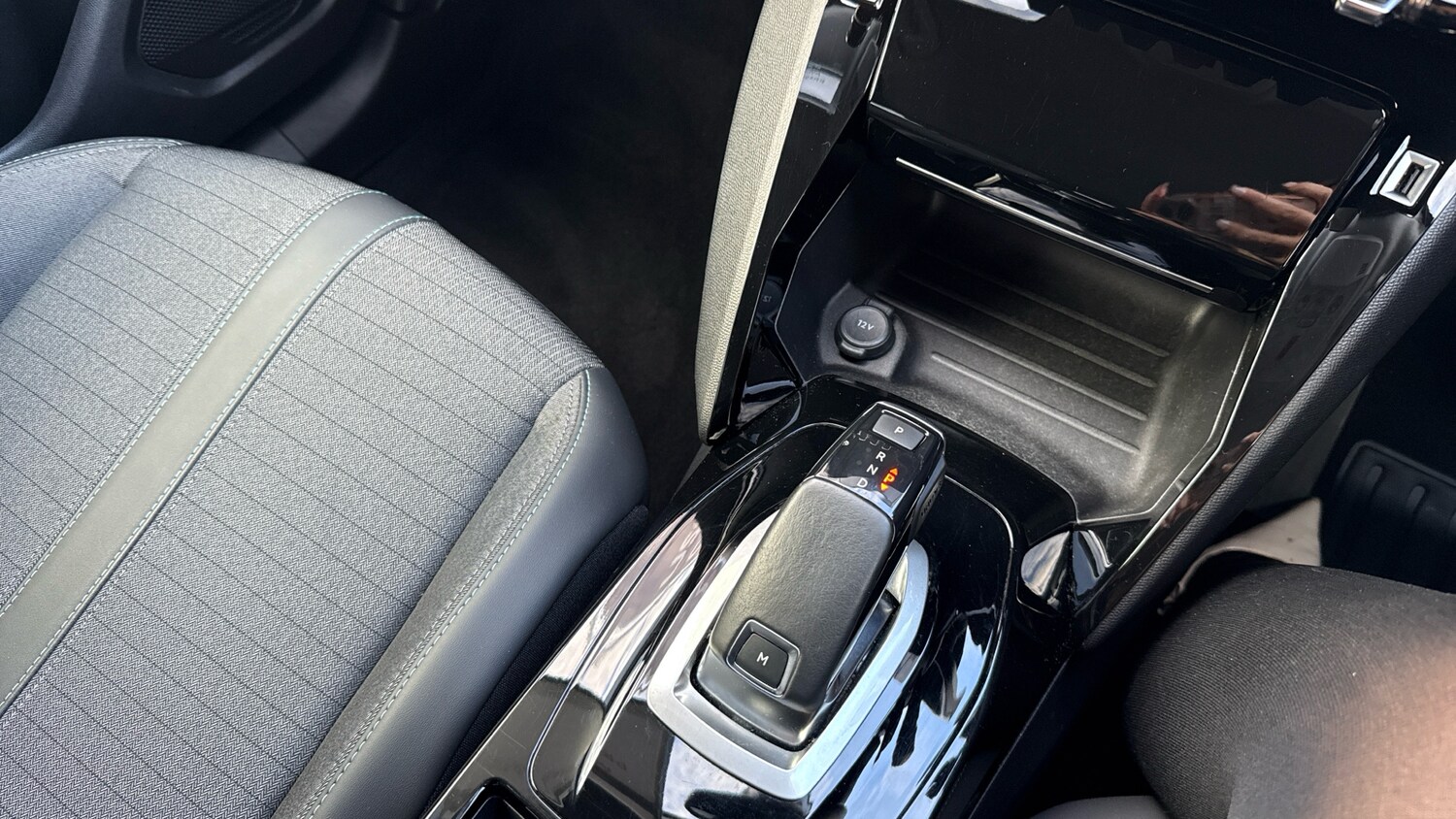 Used Peugeot 2008 2022 for sale - 76372181: Photo 20