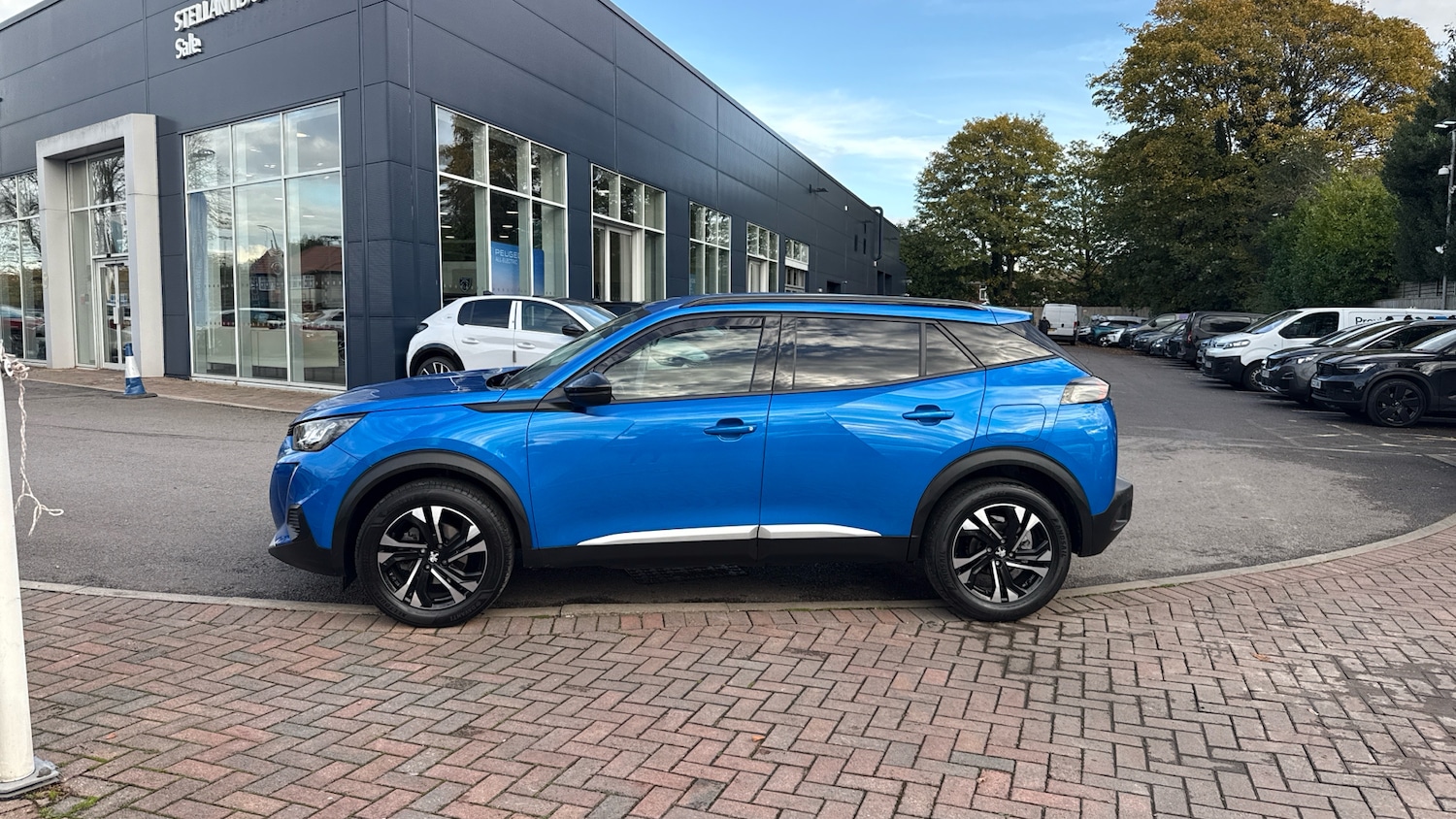 Used Peugeot 2008 2022 for sale - 76372181: Photo 6