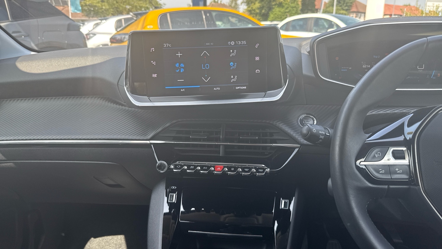 Used Peugeot 208 2022 for sale - 76586432: Photo 10