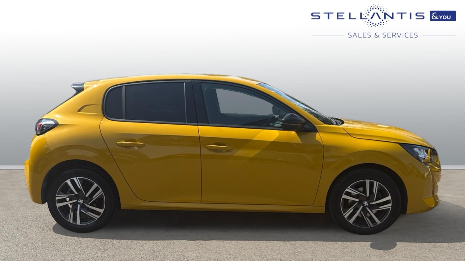 Used Peugeot 208 2022 for sale - 76586432: Photo 2