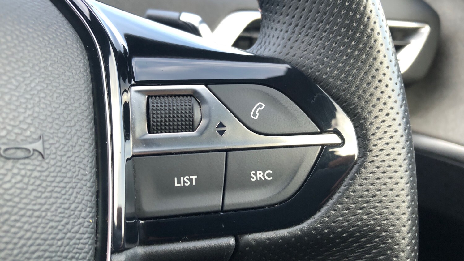 Used Peugeot 3008 2022 for sale - 76850915: Photo 25