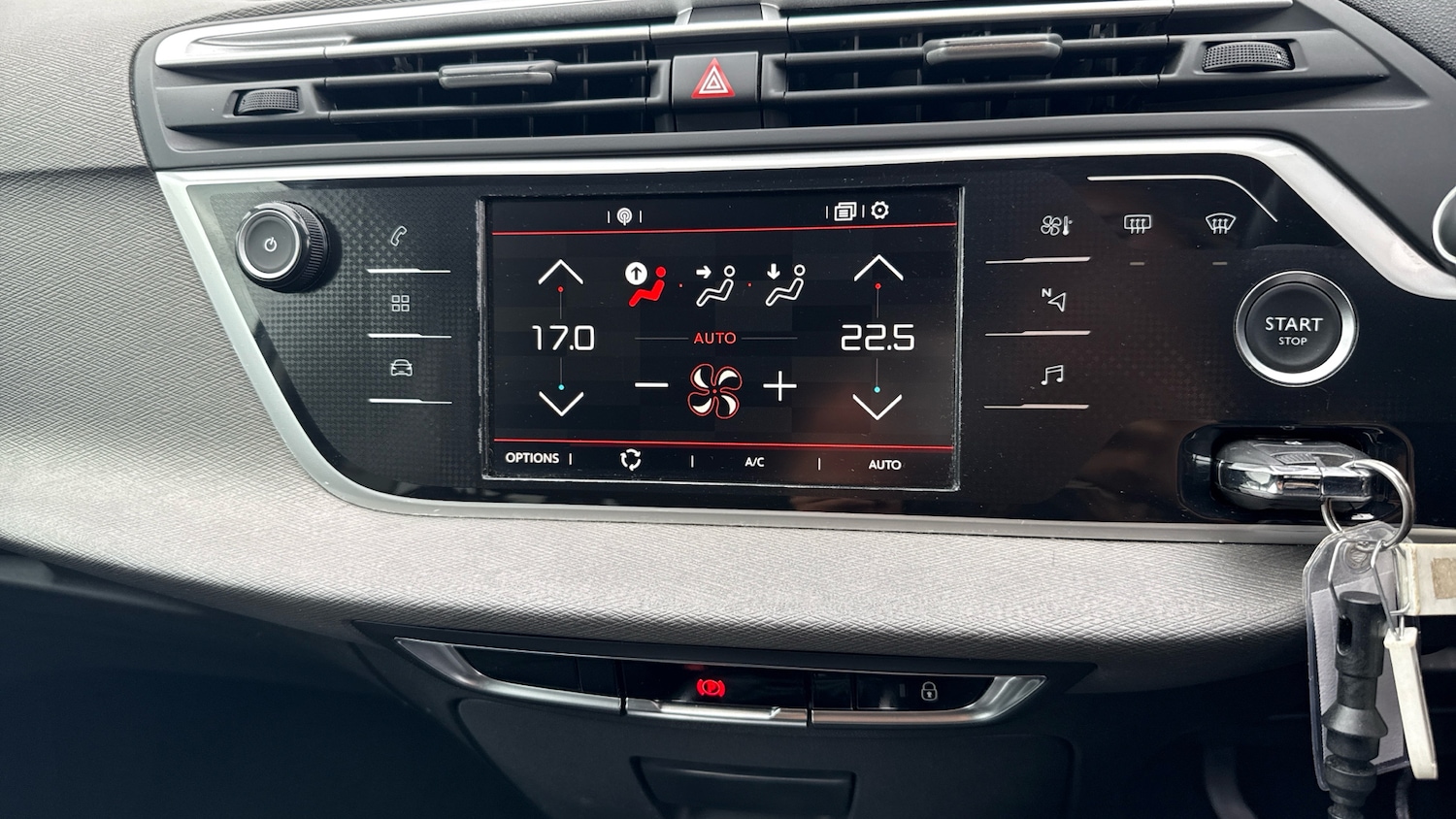 Used Citroen C4 Grand Picasso 2023 for sale - 76285201: Photo 10