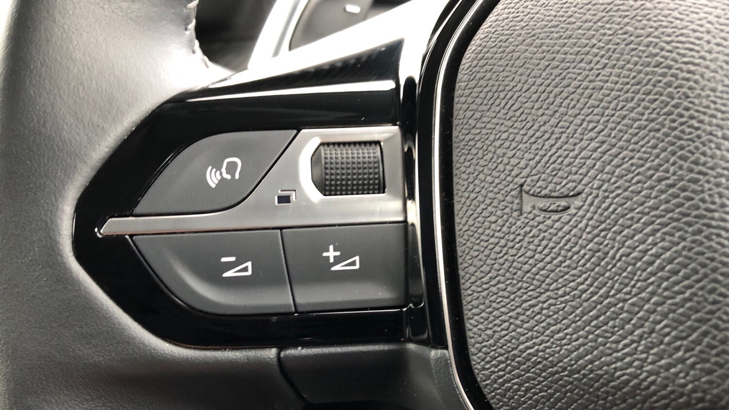 Used Peugeot 208 2025 for sale - 77268735: Photo 23