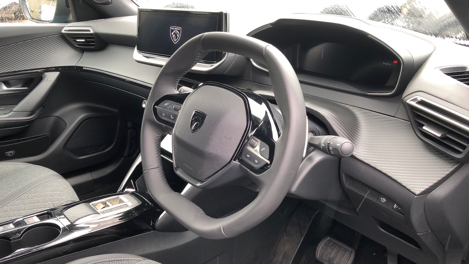 Used Peugeot 2008 2025 for sale - 77613552: Photo 11