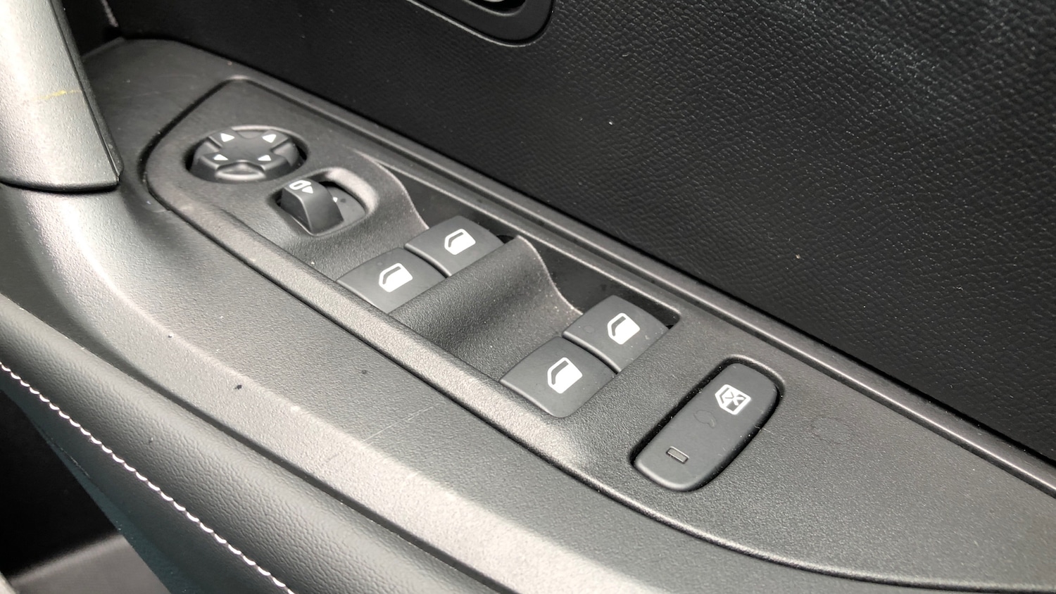 Used Peugeot 2008 2025 for sale - 77613552: Photo 22