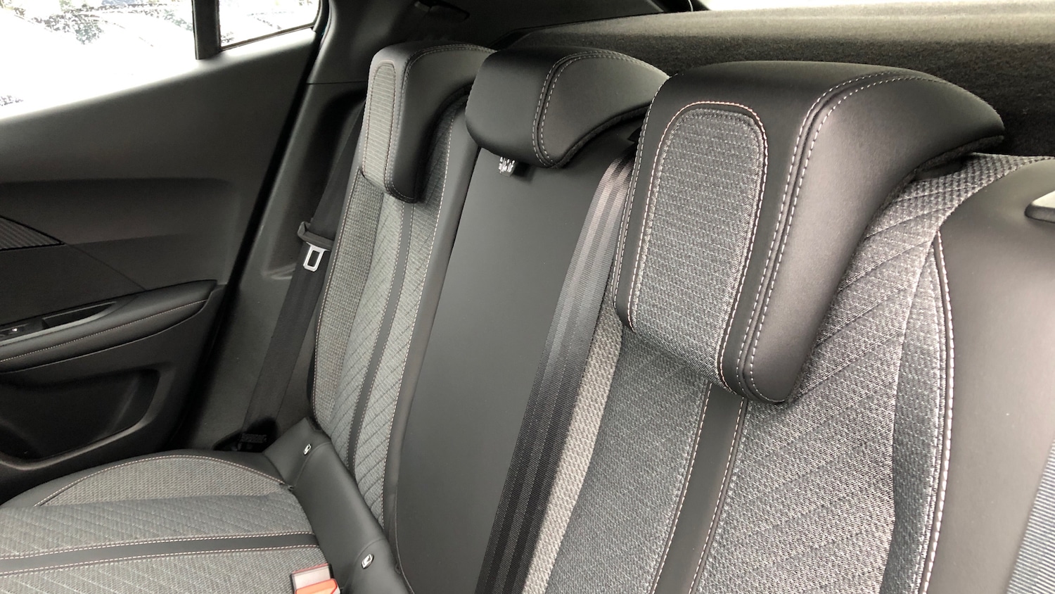 Used Peugeot 2008 2025 for sale - 77613552: Photo 26