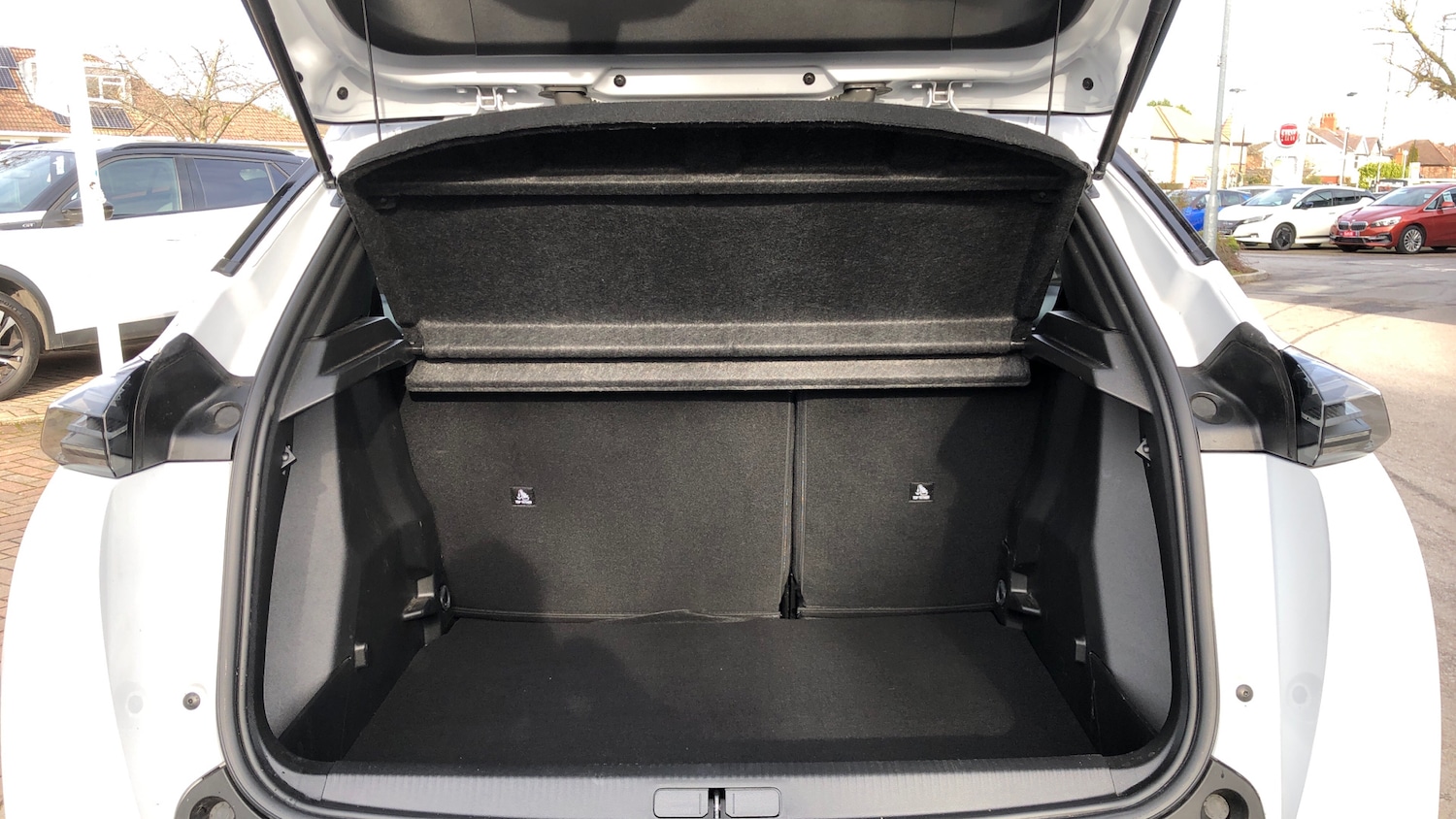 Used Peugeot 2008 2025 for sale - 77575757: Photo 19