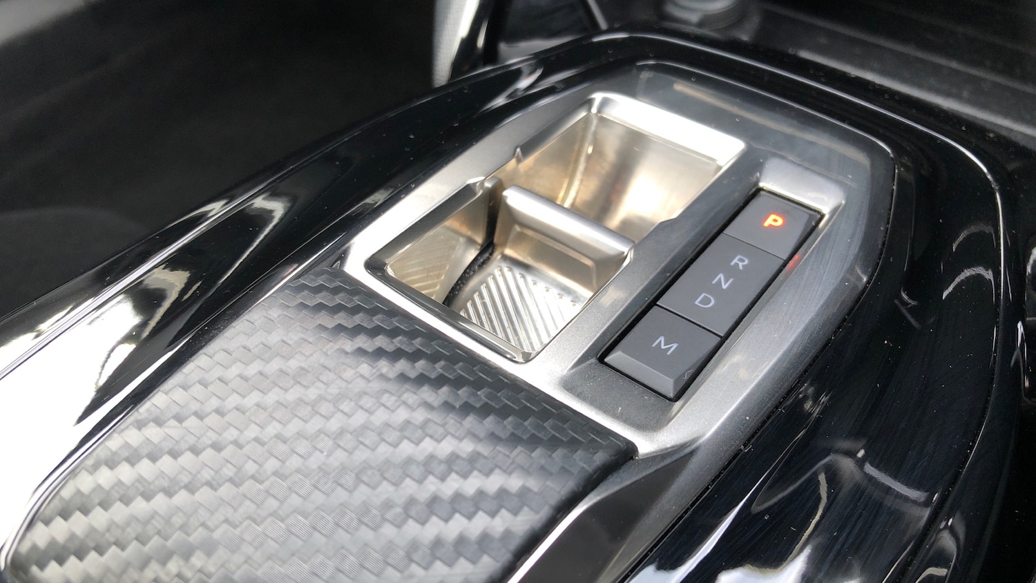 Used Peugeot 2008 2025 for sale - 77575757: Photo 21