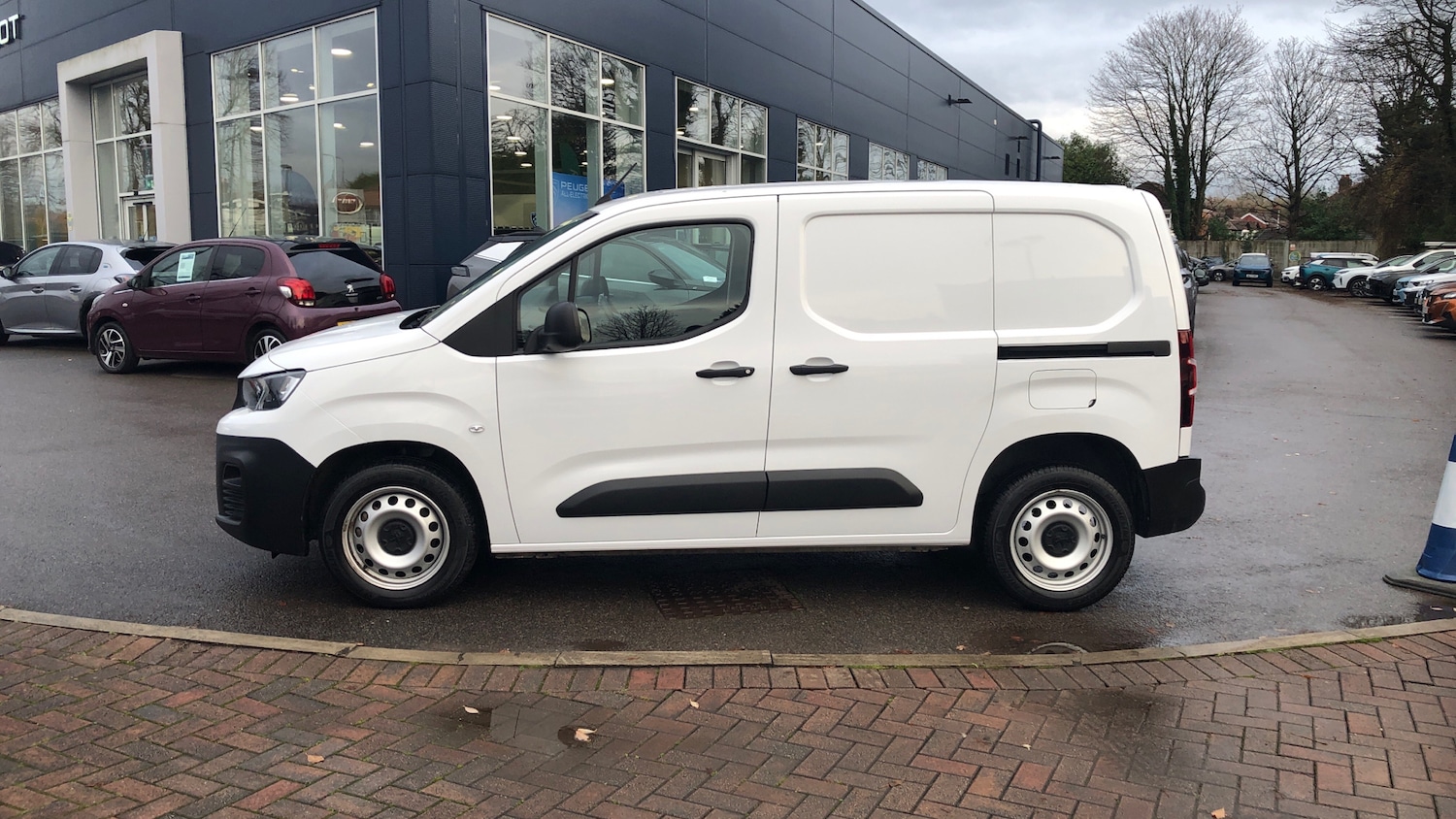 Used Peugeot Partner 2023 for sale - 76716065: Photo 7