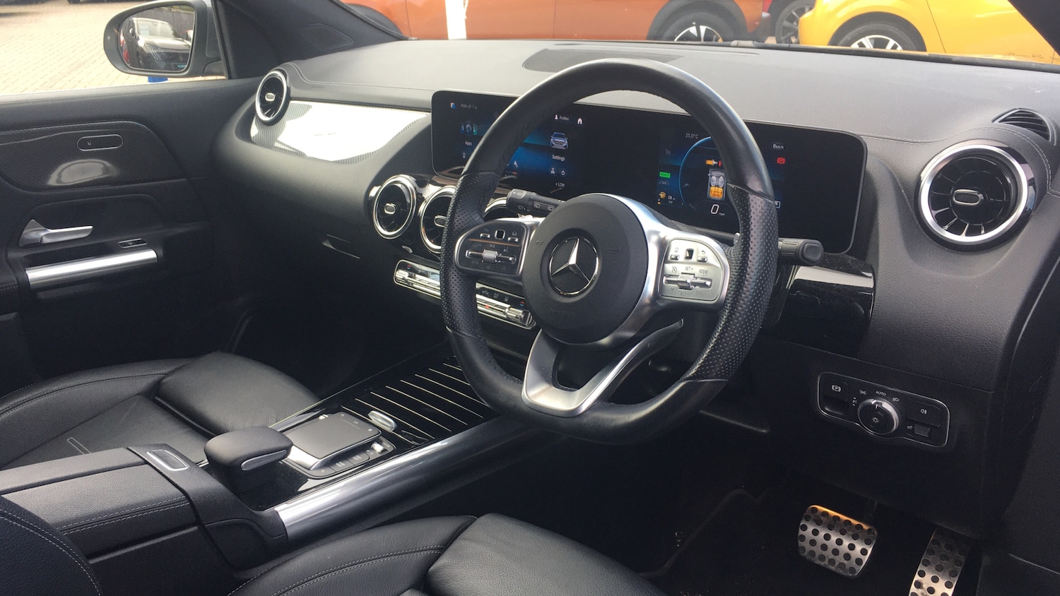 Used Mercedes-Benz GLA 2020 for sale - 75901337: Photo 11