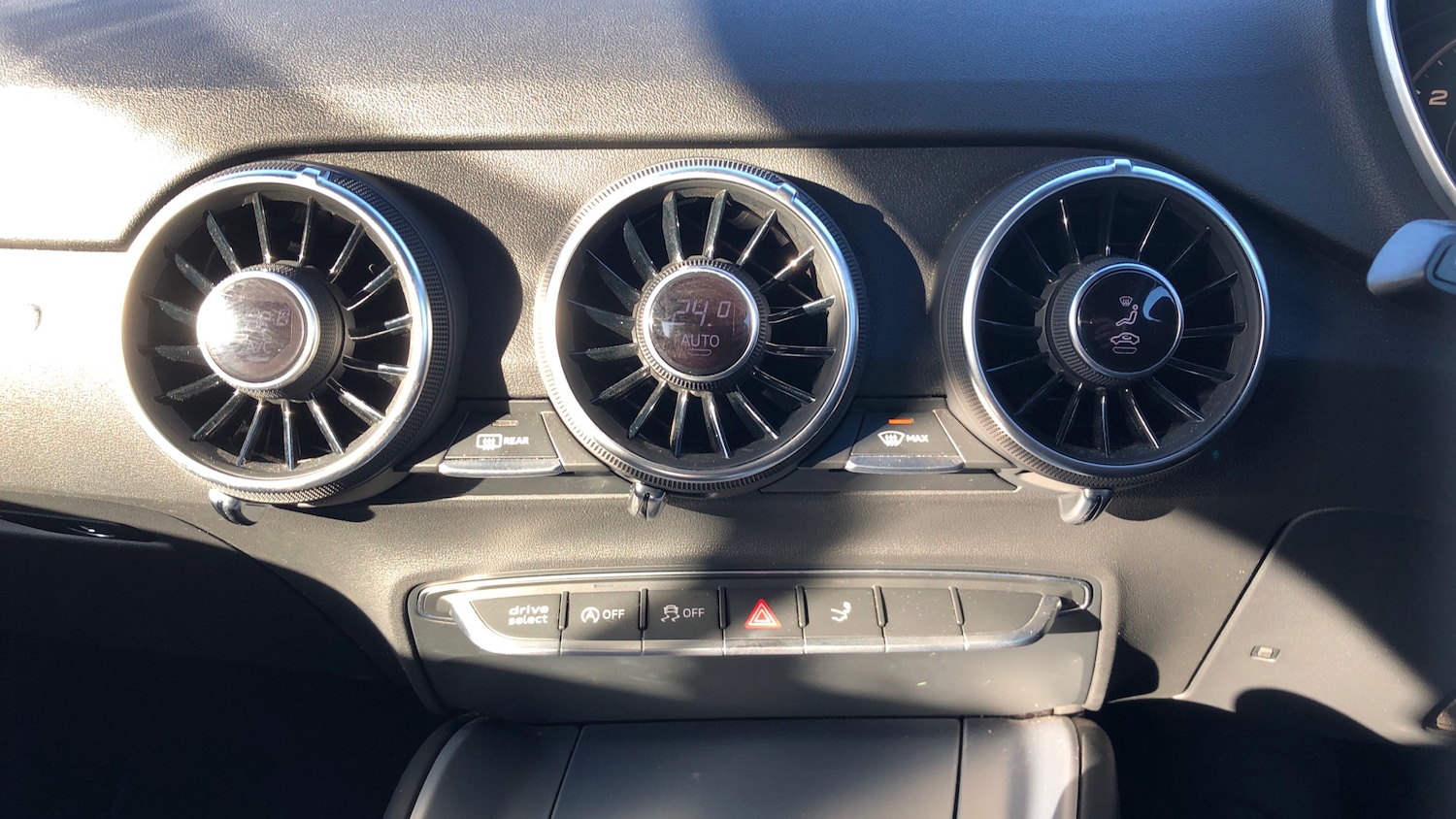 Used Audi TT 2016 for sale - 76672215: Photo 11