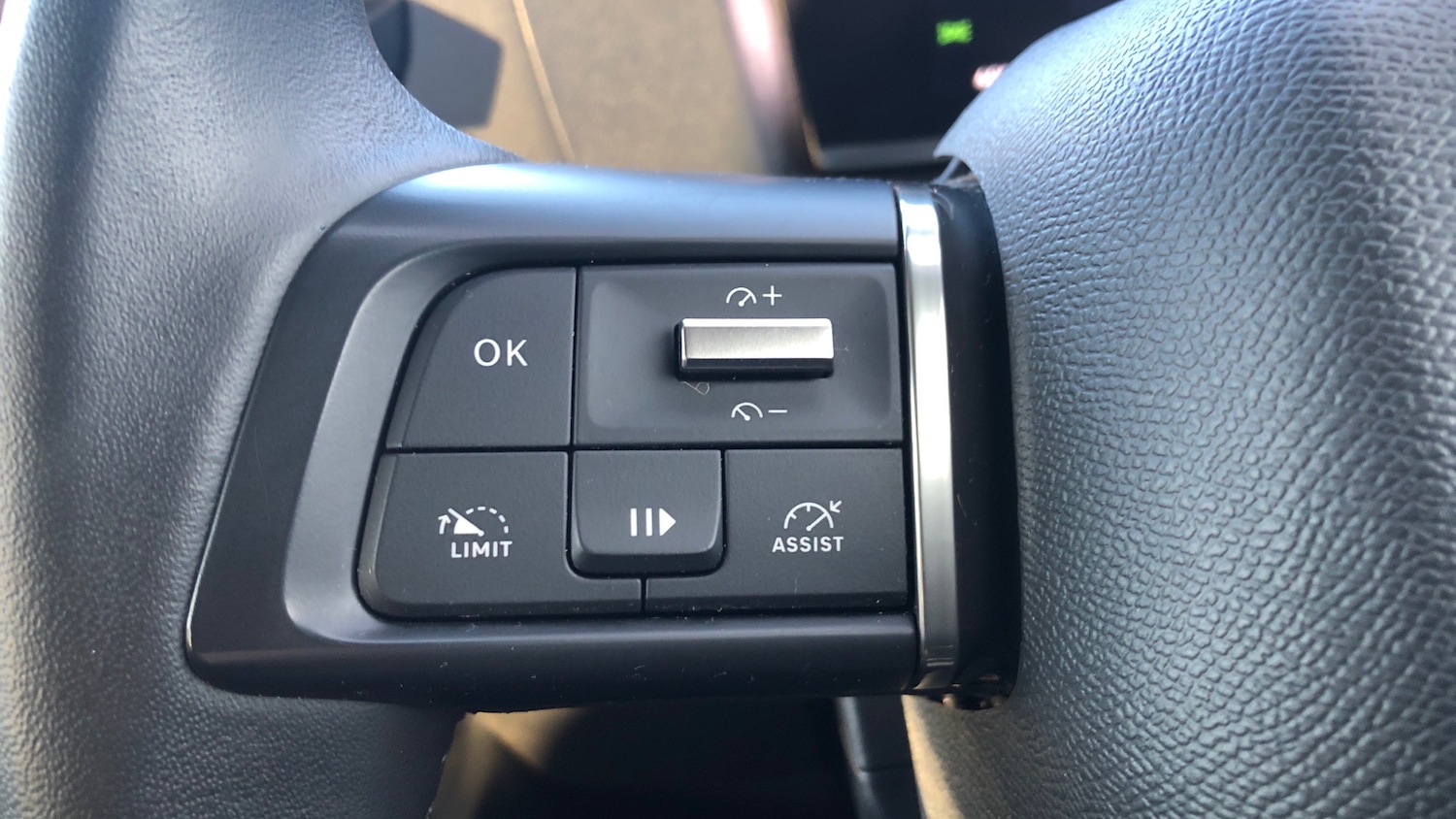 Used Citroen C4 2023 for sale - 76914378: Photo 24