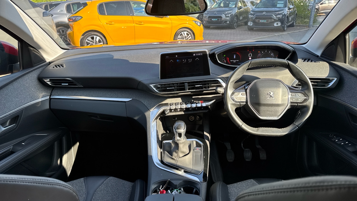 Used Peugeot 3008 2018 for sale - 76086078: Photo 4