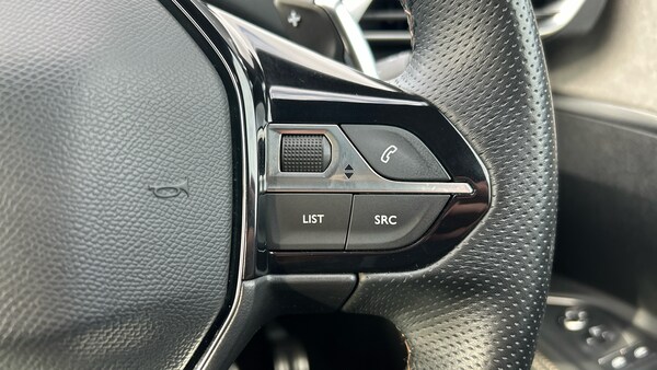 Used Peugeot 5008 2021 for sale - 76139426: Photo 24