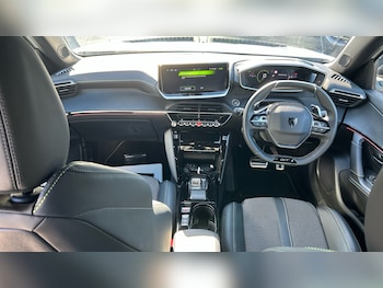 Used Peugeot 2008 2024 for sale - 76014562: Photo 4