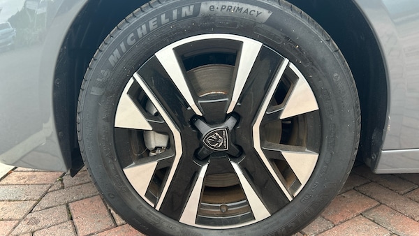 Used Peugeot 208 2023 for sale - 76139372: Photo 14