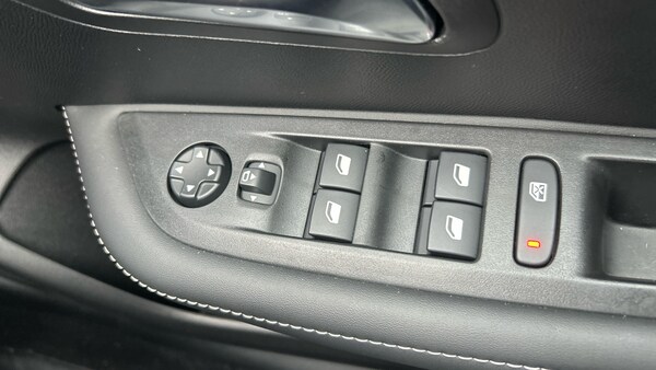 Used Peugeot 208 2023 for sale - 76139372: Photo 22