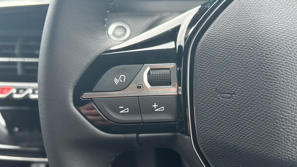 Used Peugeot 208 2023 for sale - 76139372: Photo 23