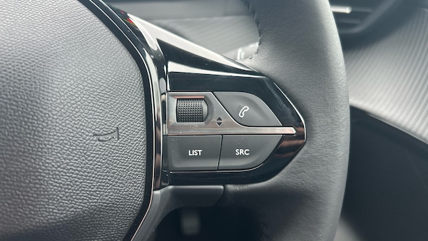 Used Peugeot 208 2023 for sale - 76139372: Photo 24