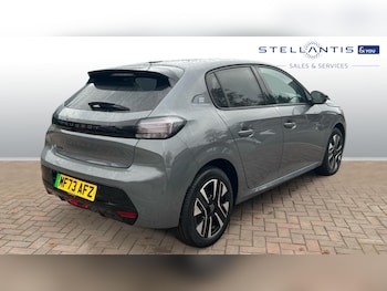 Used Peugeot 208 2023 for sale - 76139372: Photo 3
