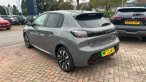 Used Peugeot 208 2023 for sale - 76139372: Photo 5