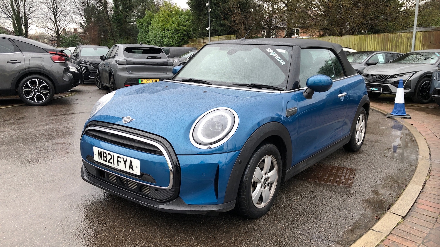 Used MINI Convertible 2021 for sale - 77441932: Photo 7