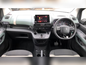 Used Citroen Berlingo 2024 for sale - 78336087: Photo