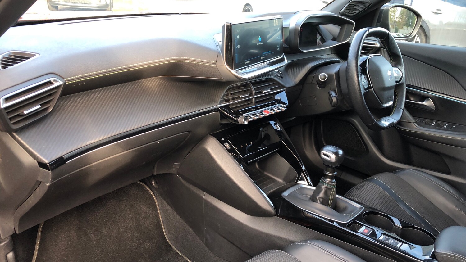 Used Peugeot 2008 2022 for sale - 76754150: Photo 13