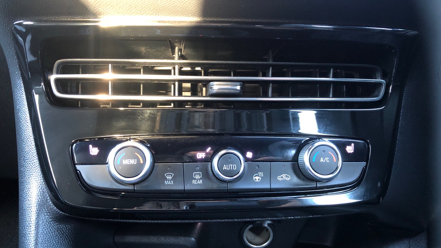 Used Vauxhall Mokka 2025 for sale - 76977285: Photo 21