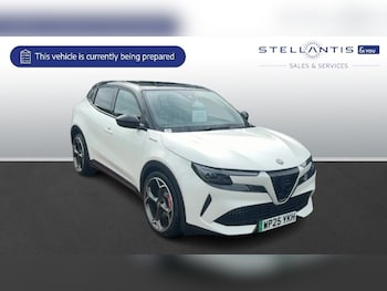 Used Alfa Romeo Junior 2025 for sale - 78649735: Photo