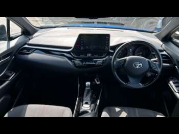 Used Toyota C-HR 2021 for sale - 75128325: Photo