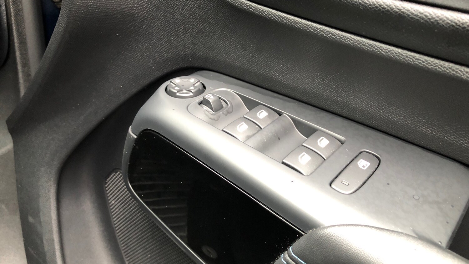 Used Citroen C5 Aircross 2024 for sale - 76840373: Photo 23