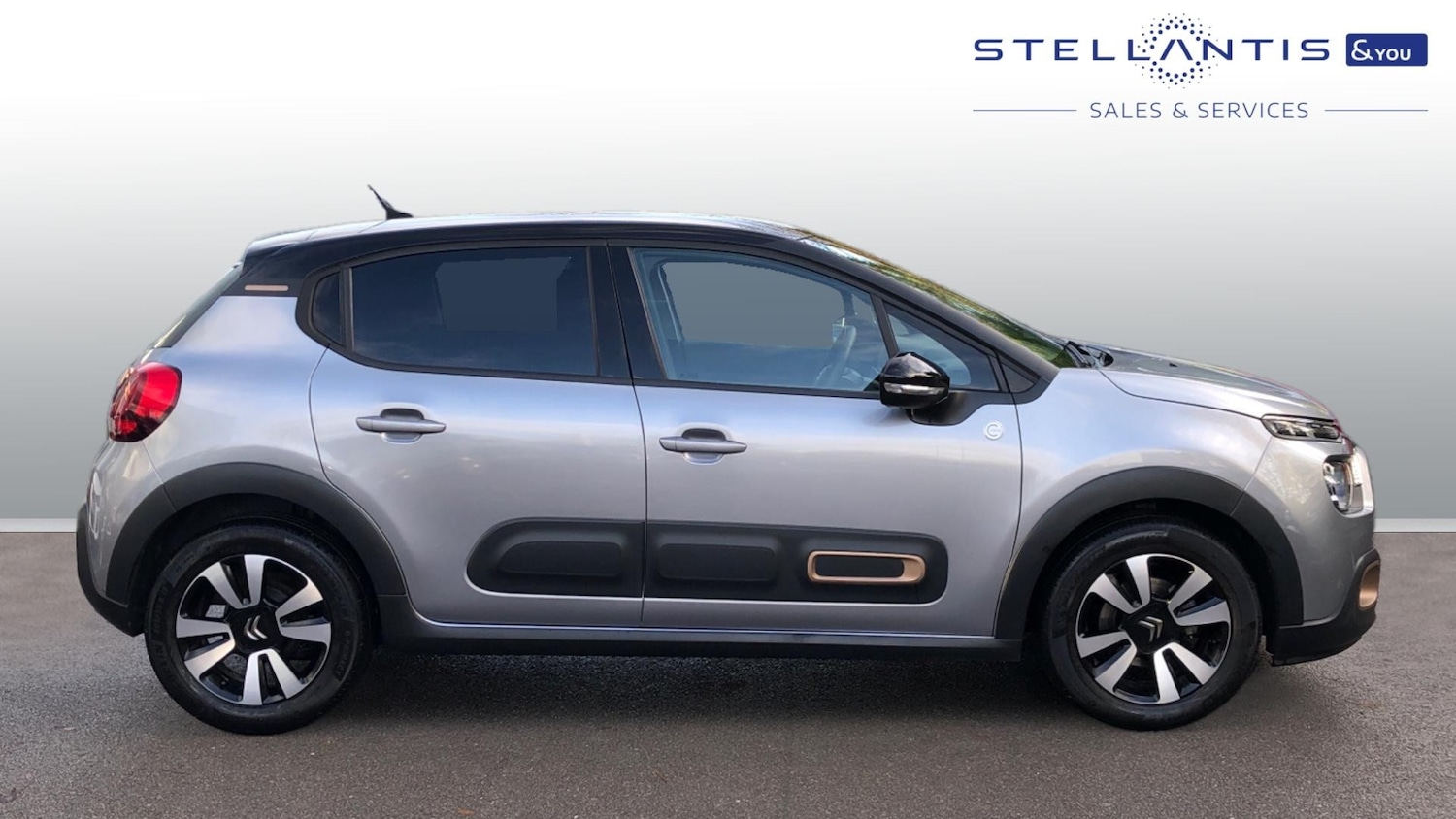 Used Citroen C3 2023 for sale - 77218058: Photo 2