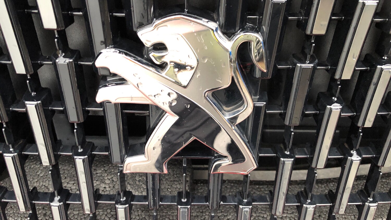 Used Peugeot 2008 2023 for sale - 76850905: Photo 19